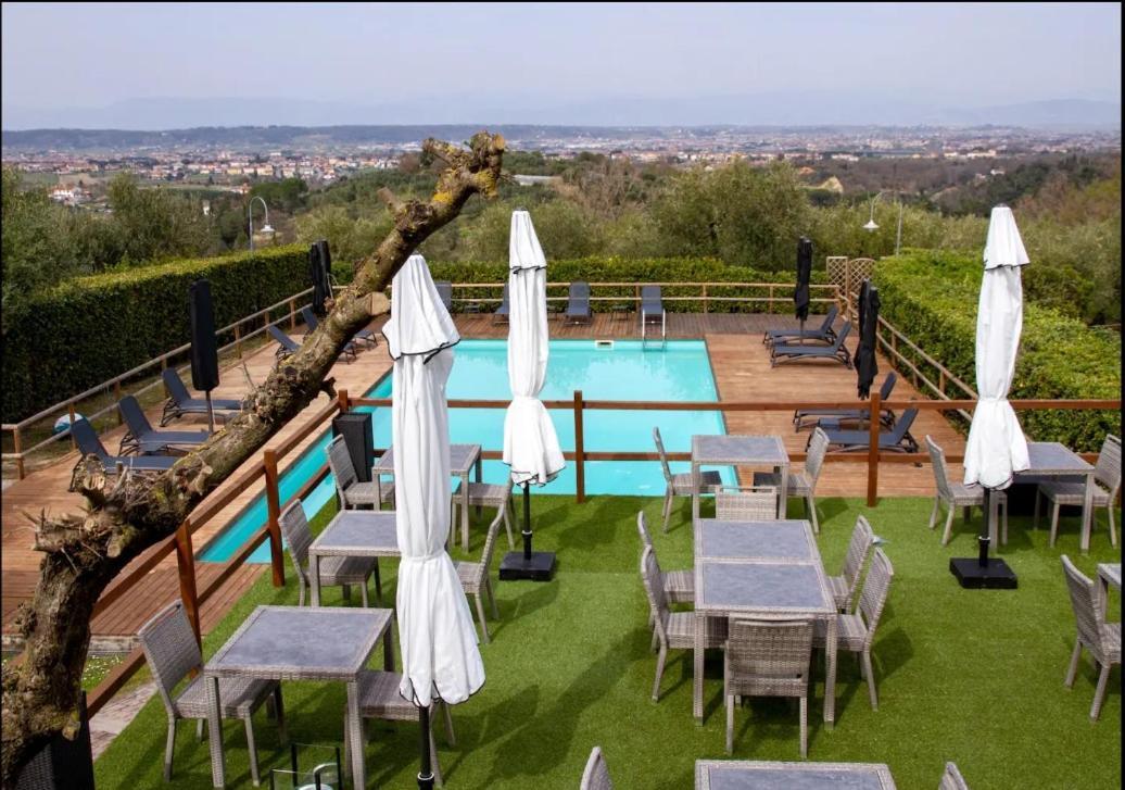 Residence Montevecchio Montopoli in Val dʼArno Zewnętrze zdjęcie